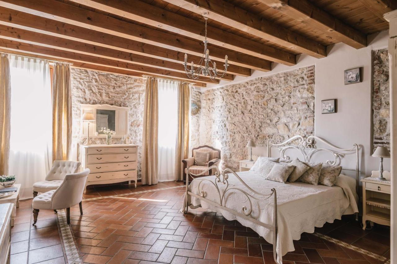 B&B - Relais De Charme La Caminella Сан-Пьетро-ин-Карьяно Экстерьер фото